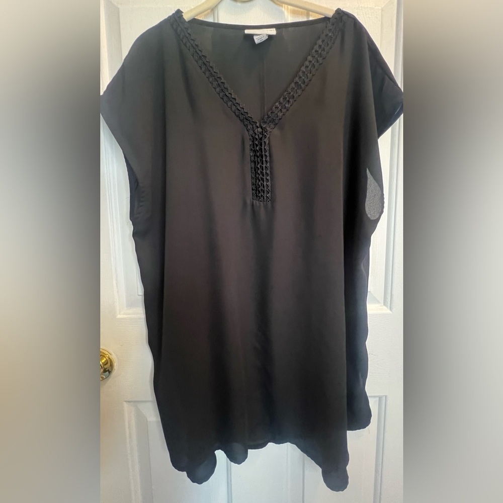 Ava & Viv Black Cap Sleeve Boxy Tunic